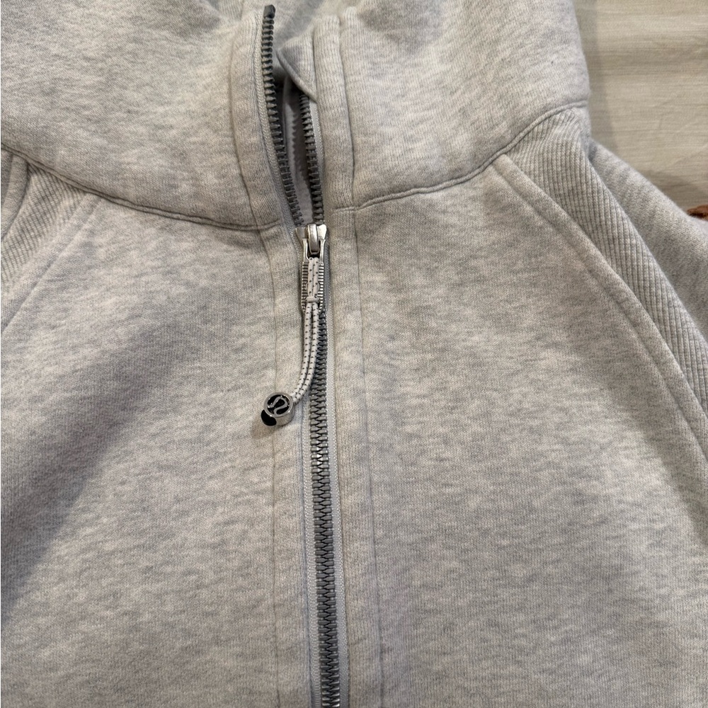 Lululemon Scuba Hoodie - Picture 2 of 6